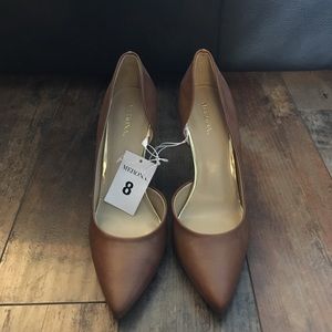Brown Pumps!